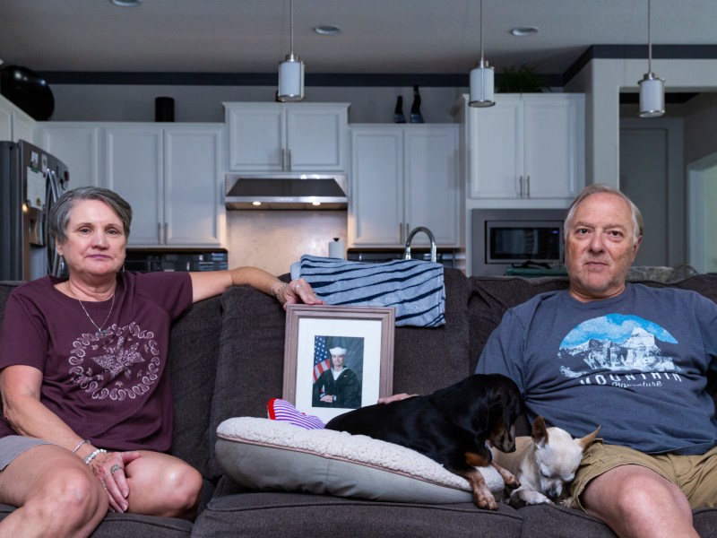 Jodee and Steve Watelet pose for a portrait in their home in Mesquite, Nev., on Friday, May 20, 2022. / Photo by Miranda Alam for Voice of San Diego