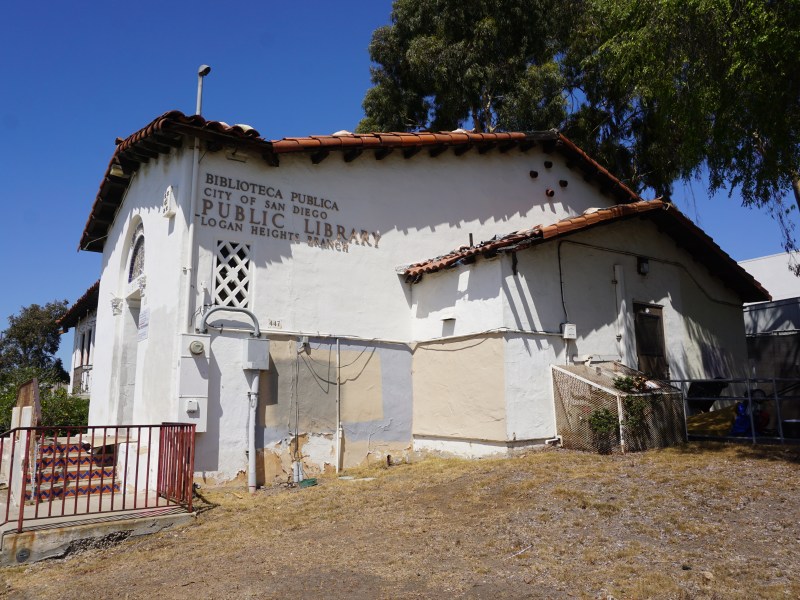 The city of San Diego plans to revamp the old Logan Heights library on Logan Avenue and South 28th Street with money from the state. / Photo by Andrea Lopez-Villafaña