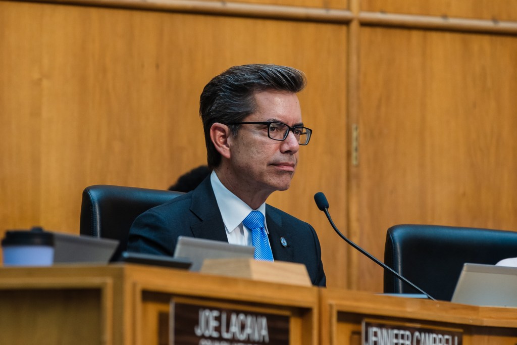 Councilmember Stephen Whitburn for District 3 during a meeting for the Informational Update on Civic Center Revitalization Project. (District 3.) in downtown on Oct. 17, 2022. / Photo by Ariana Drehsler