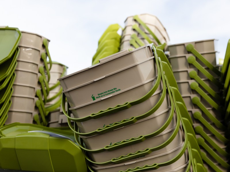 Kitchen pails were included with the new food waste bins on Jan. 11, 2023.