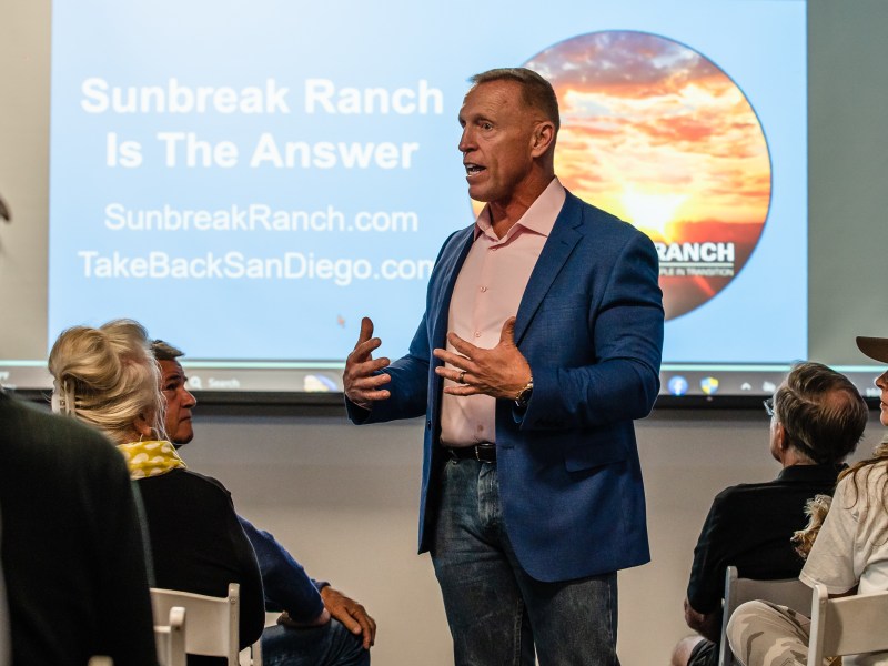Marine veteran and Police Officer Larry Turner speaks at Mission Beach Town Council meeting on Oct. 2, 2023.