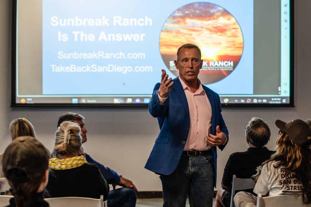Marine veteran and Police Officer Larry Turner speaks at Mission Beach Town Council meeting on Oct. 2, 2023.