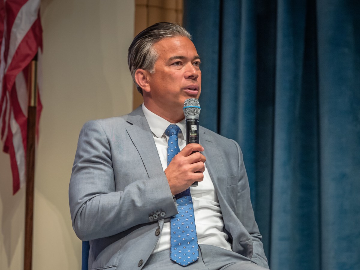 Del Mar Wants AG Investigated 