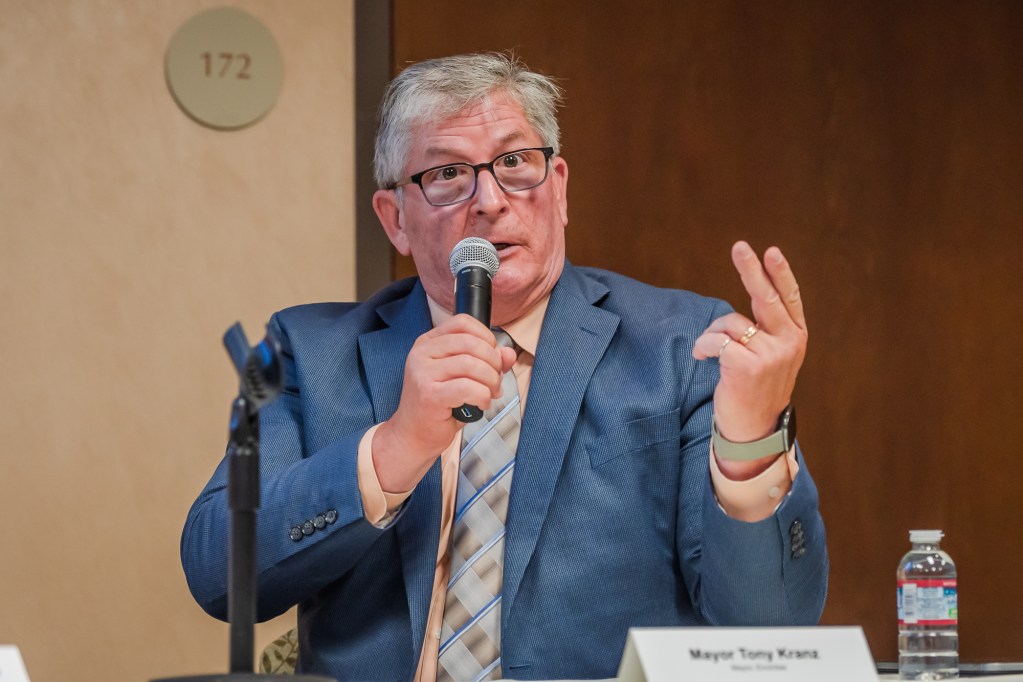 Tony Kranz, Encinitas Mayor debates during Politifest 2023.