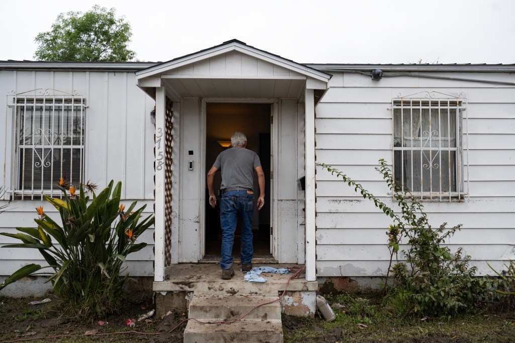 Residents Displaced by Floods Demand Answers