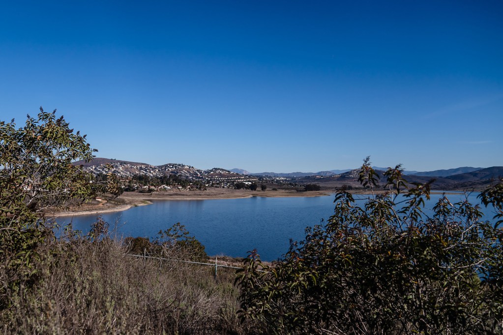 Sweetwater Reservoir on Jan. 13, 2024. / Ariana Drehsler for Voice of San Diego