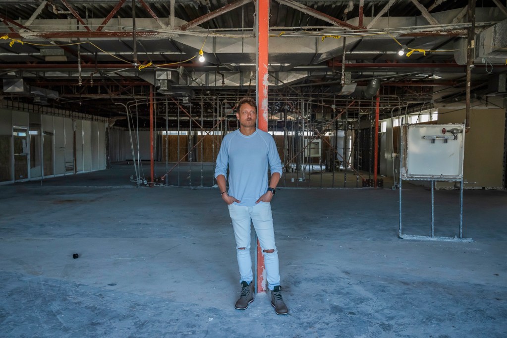 How a Cold Email Turned into a Mega Shelter Pitch