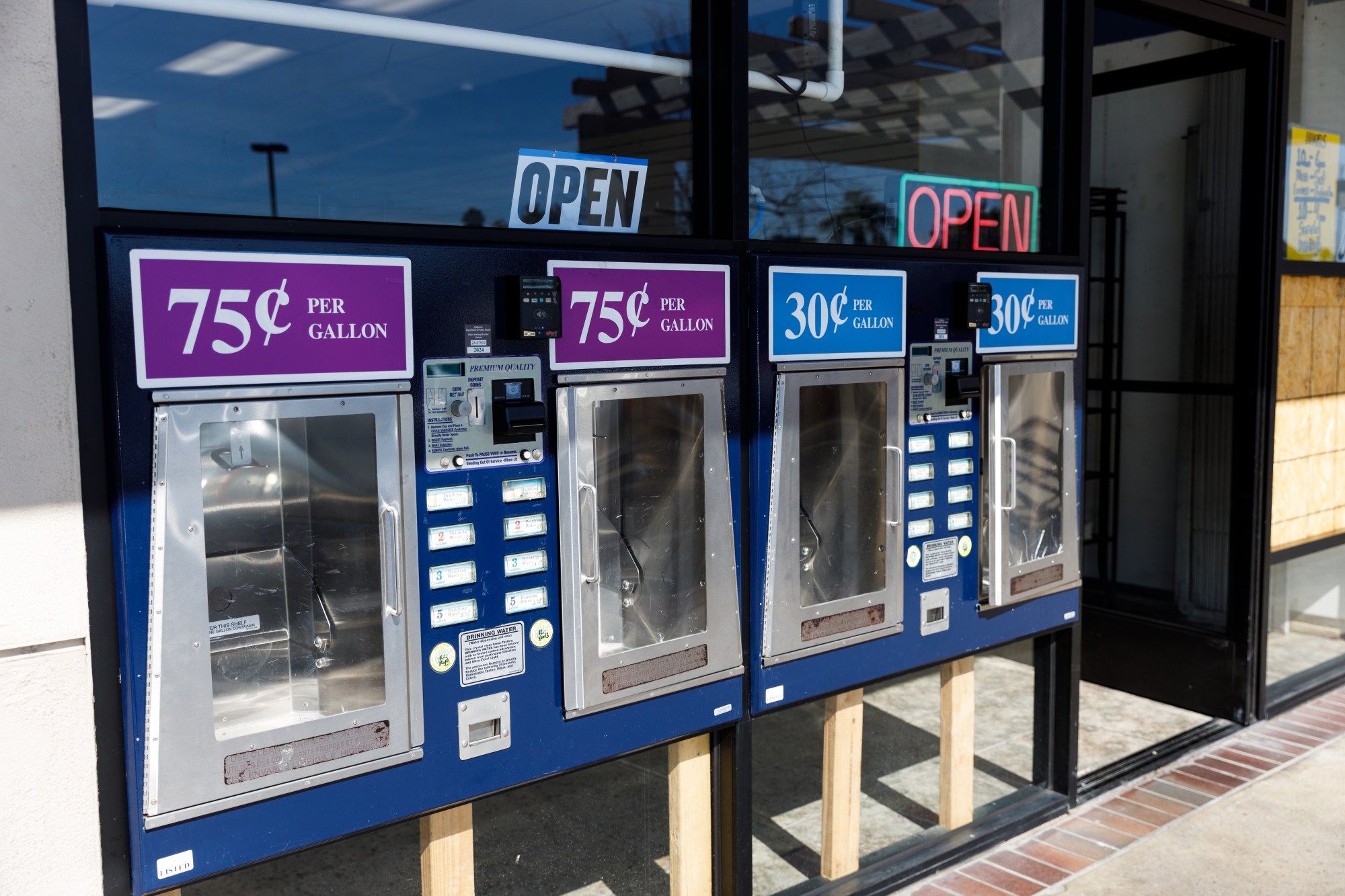 Water Store Machine Everything You Need to Know About Water Vending Machines | Voice of San ...