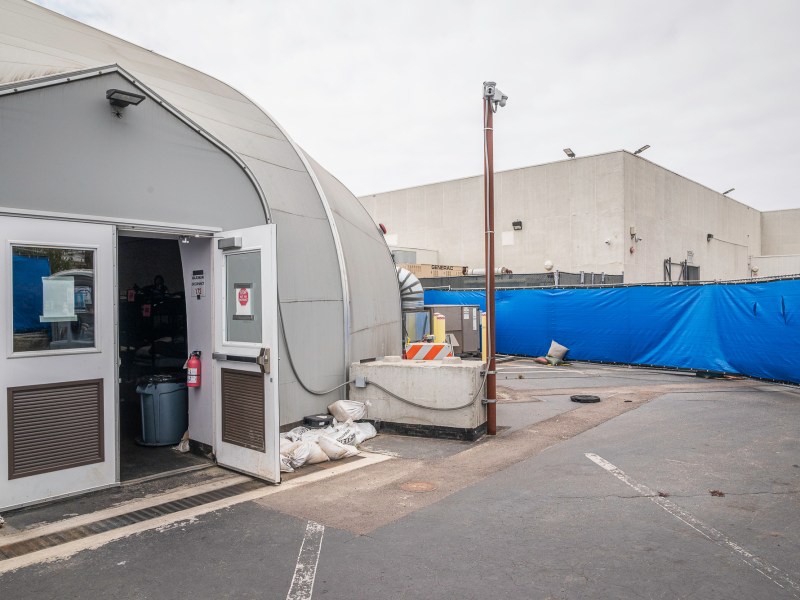 A homeless shelter in Midway next to the County Health Services Complex on April 15, 2025. / Vito di Stefano for Voice of San Diego