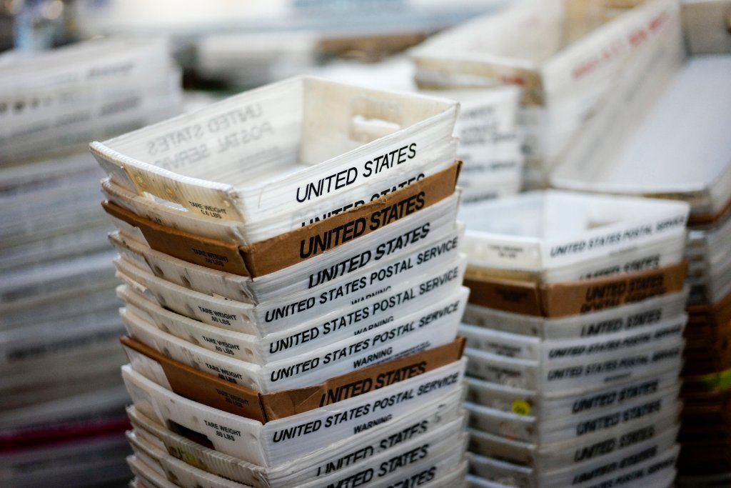 Cup of Chisme: Lawmakers Scramble to Rename Post Office that’s About to Close