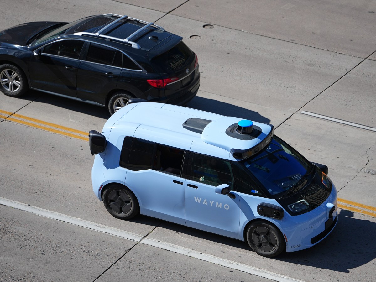 City Council Wants a Say on Waymo