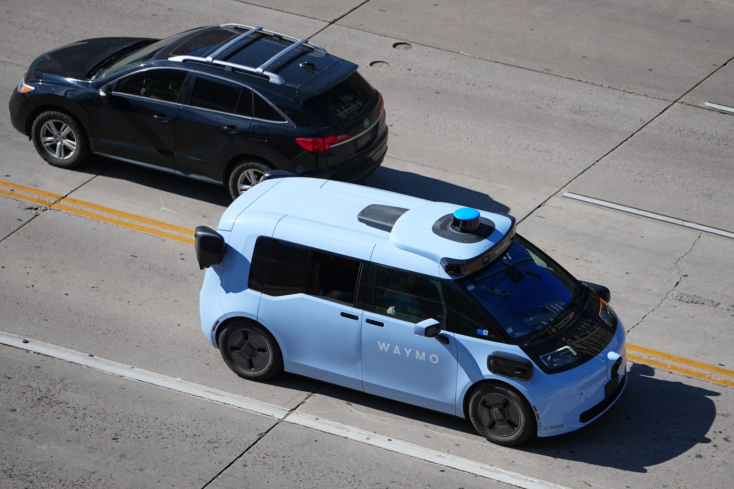 City Council Wants a Say on Waymo