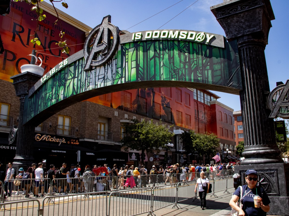 City Threatens to Cut Ties with Gaslamp Quarter Association Over Alleged Involvement With Illegal Comic-Con Ad